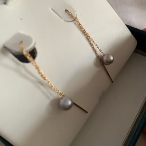 Gold Threader earrings with pearl circle
